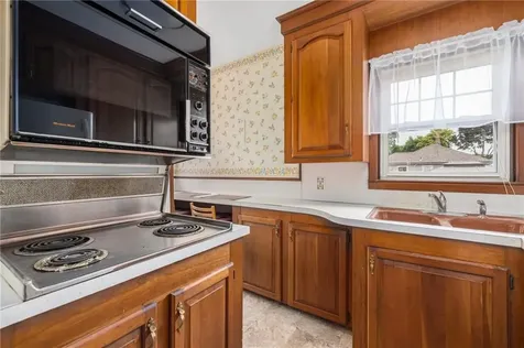 58 Dorman Avenue North Providence RI 02904