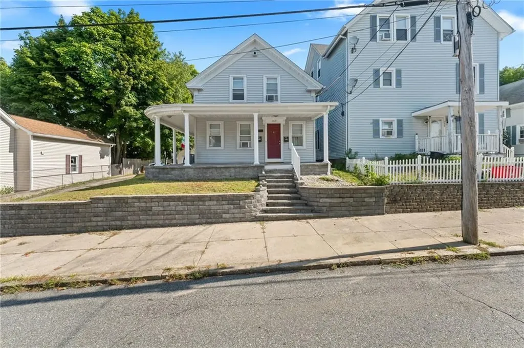 160 Crawford Street Woonsocket RI 02895