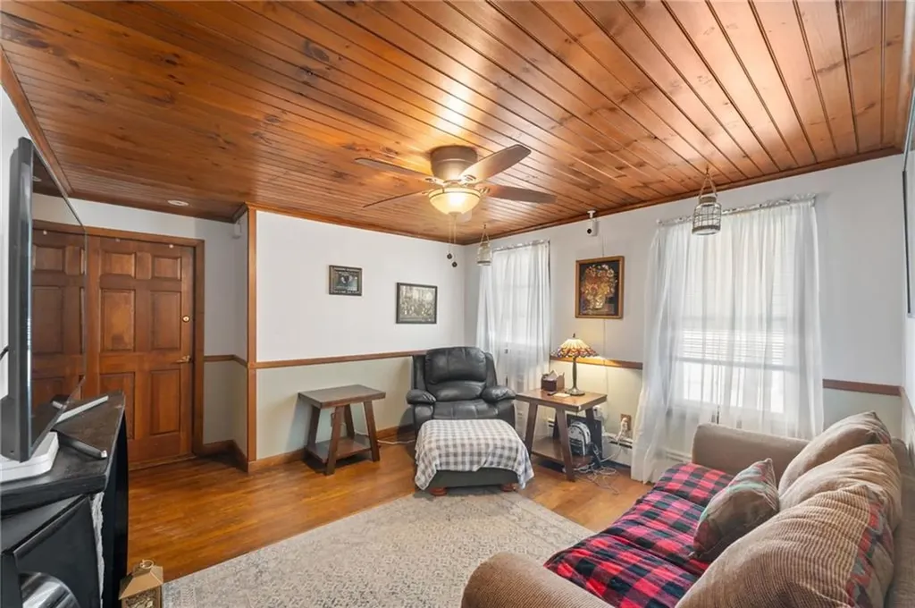 160 Crawford Street Woonsocket RI 02895