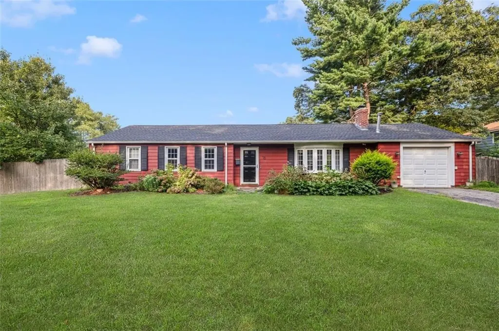 70 Broadbent Street Warwick RI 02886