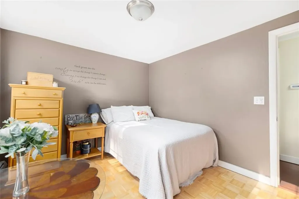 70 Broadbent Street Warwick RI 02886