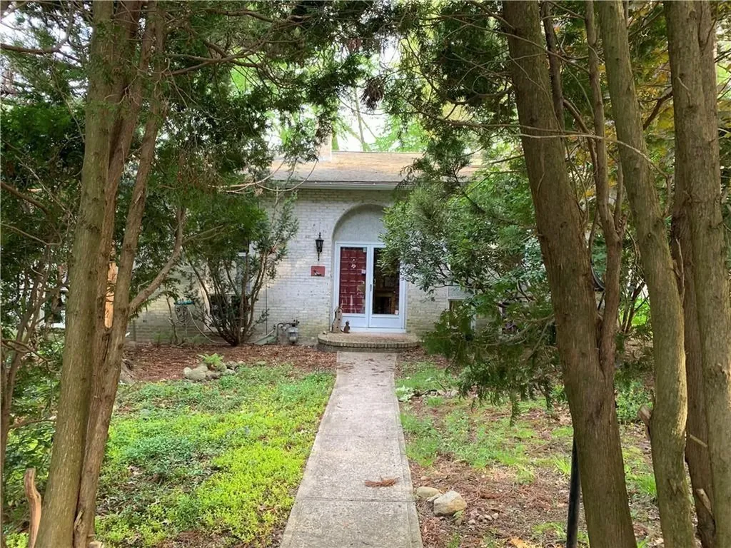 18 Barbato Drive Johnston RI 02919