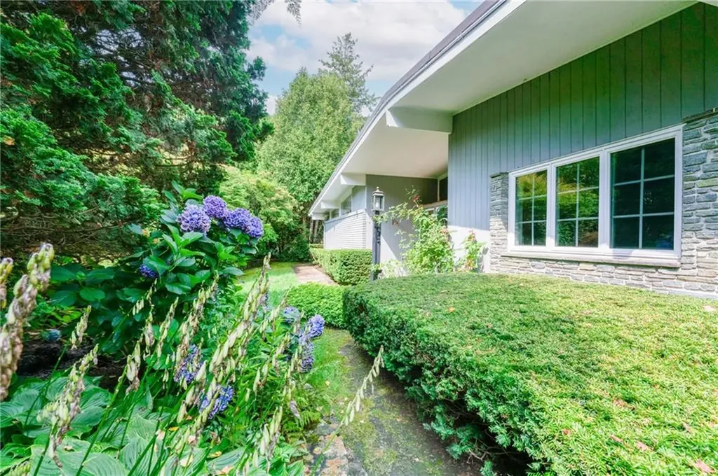 159 Watch Hill Road Westerly RI 02891