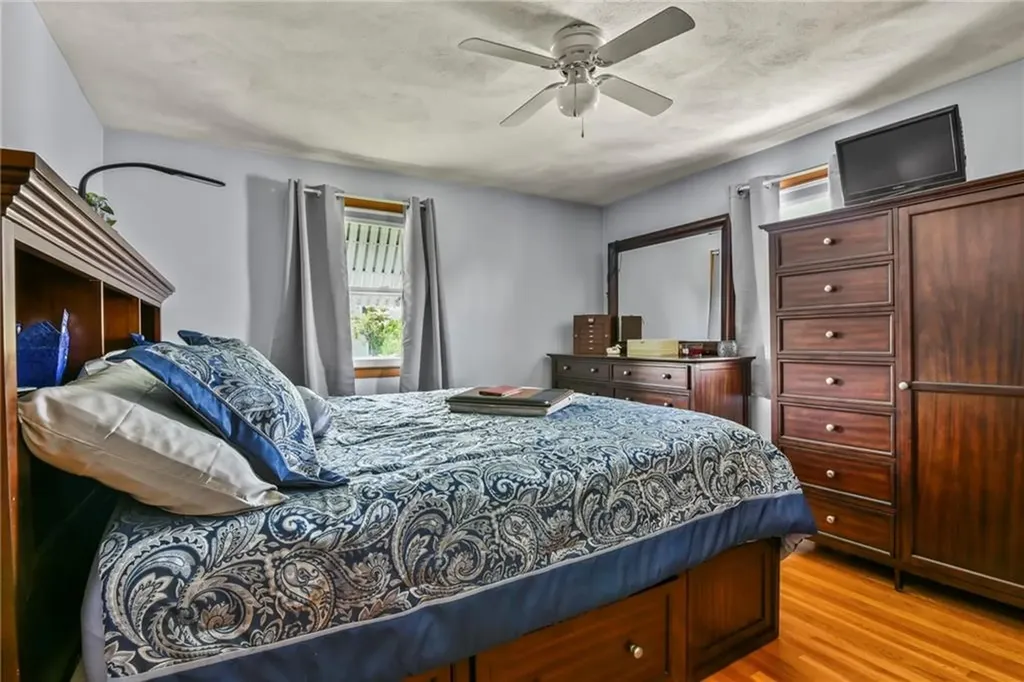 43 Dix Avenue Johnston RI 02919