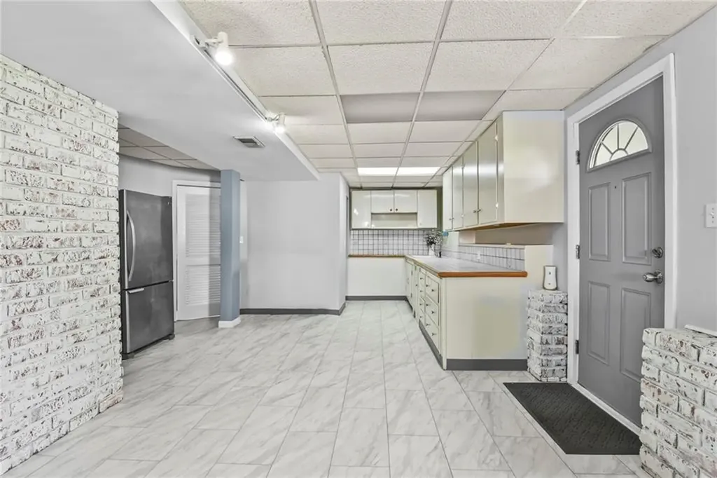 43 Dix Avenue Johnston RI 02919