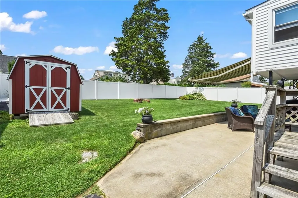 43 Dix Avenue Johnston RI 02919