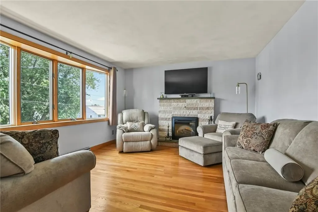 43 Dix Avenue Johnston RI 02919