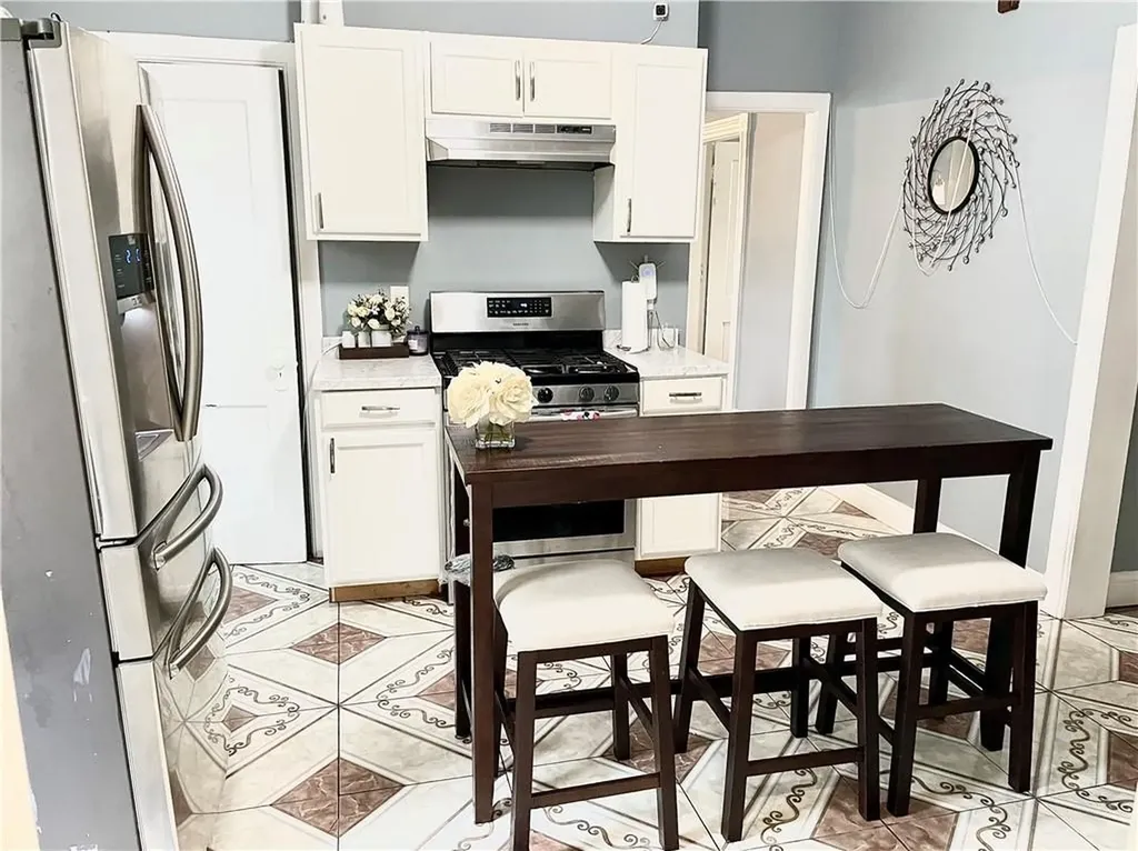 56 Linwood Avenue Providence RI 02909
