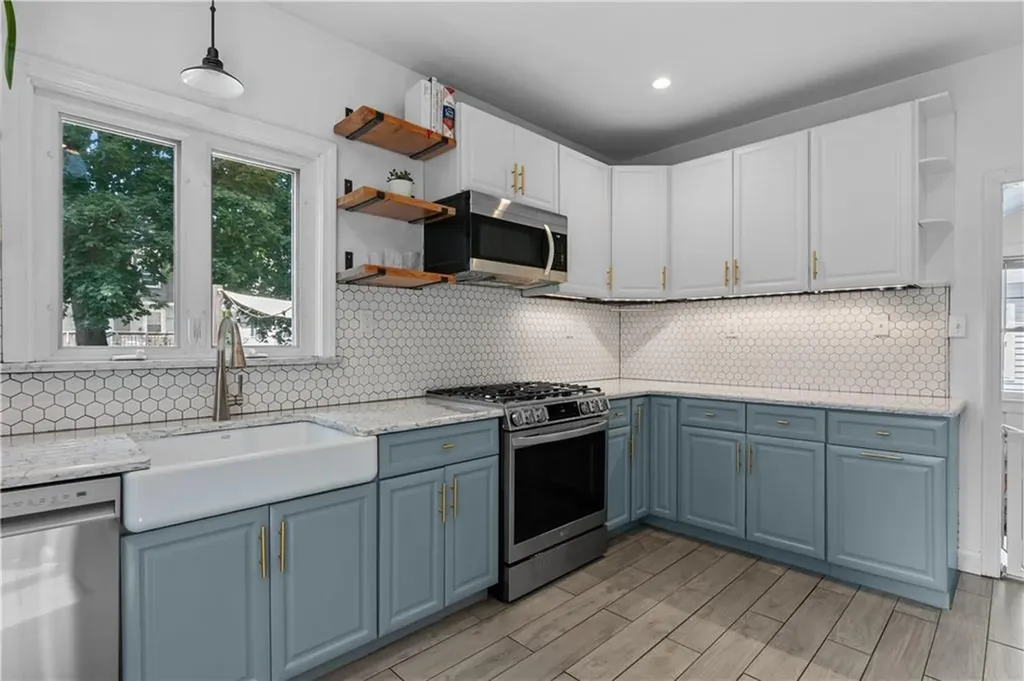 210 Jastram Street Providence RI 02908