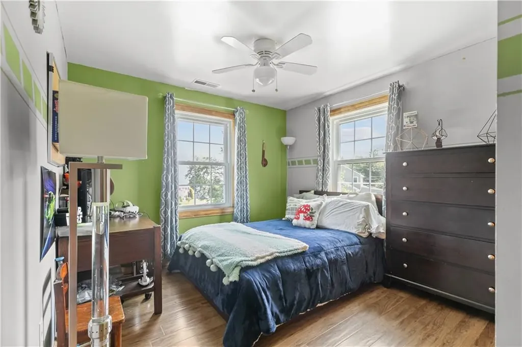 192 Spring Hill Road Portsmouth RI 02871