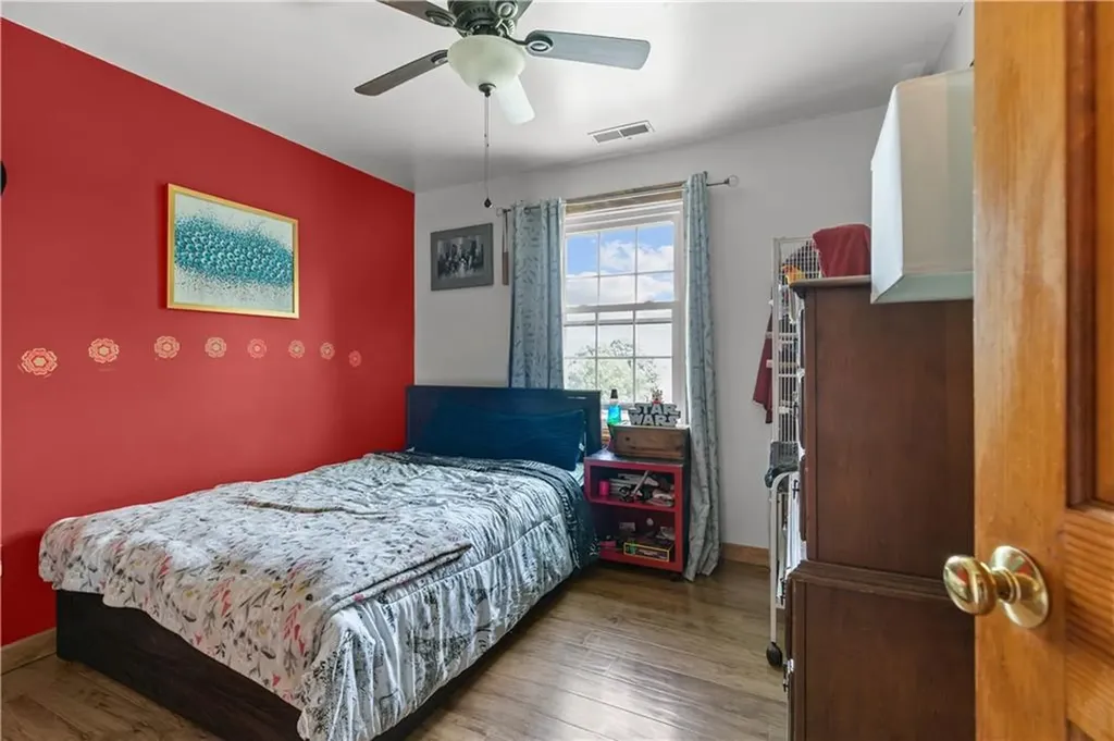 192 Spring Hill Road Portsmouth RI 02871
