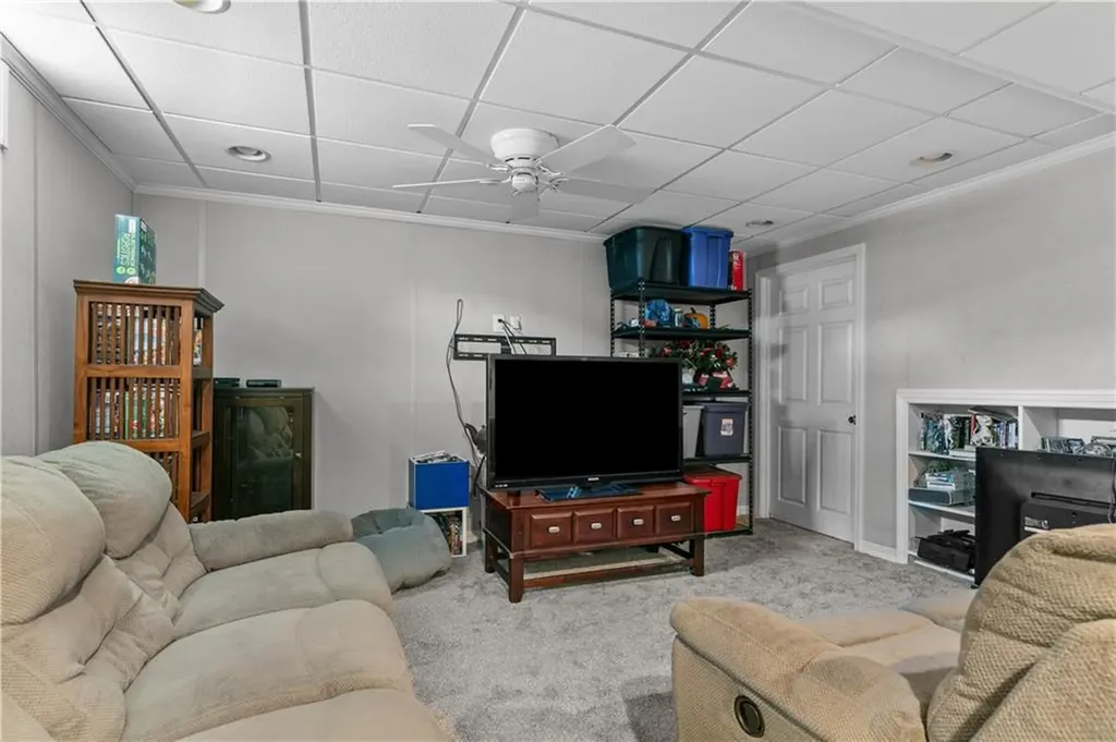 192 Spring Hill Road Portsmouth RI 02871