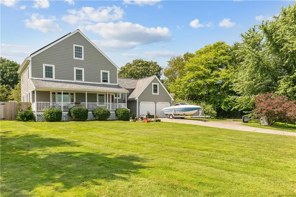 192 Spring Hill Road Portsmouth RI 02871
