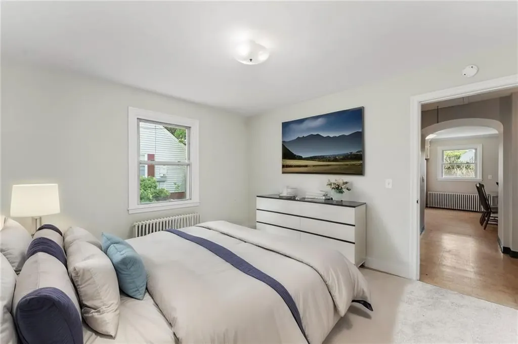 118 Beach Road Bristol RI 02809