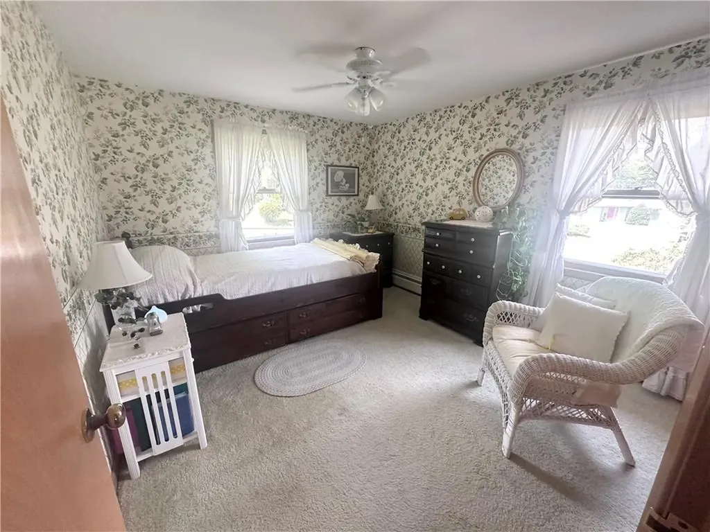 8 Browne Hill Court Lincoln RI 02865