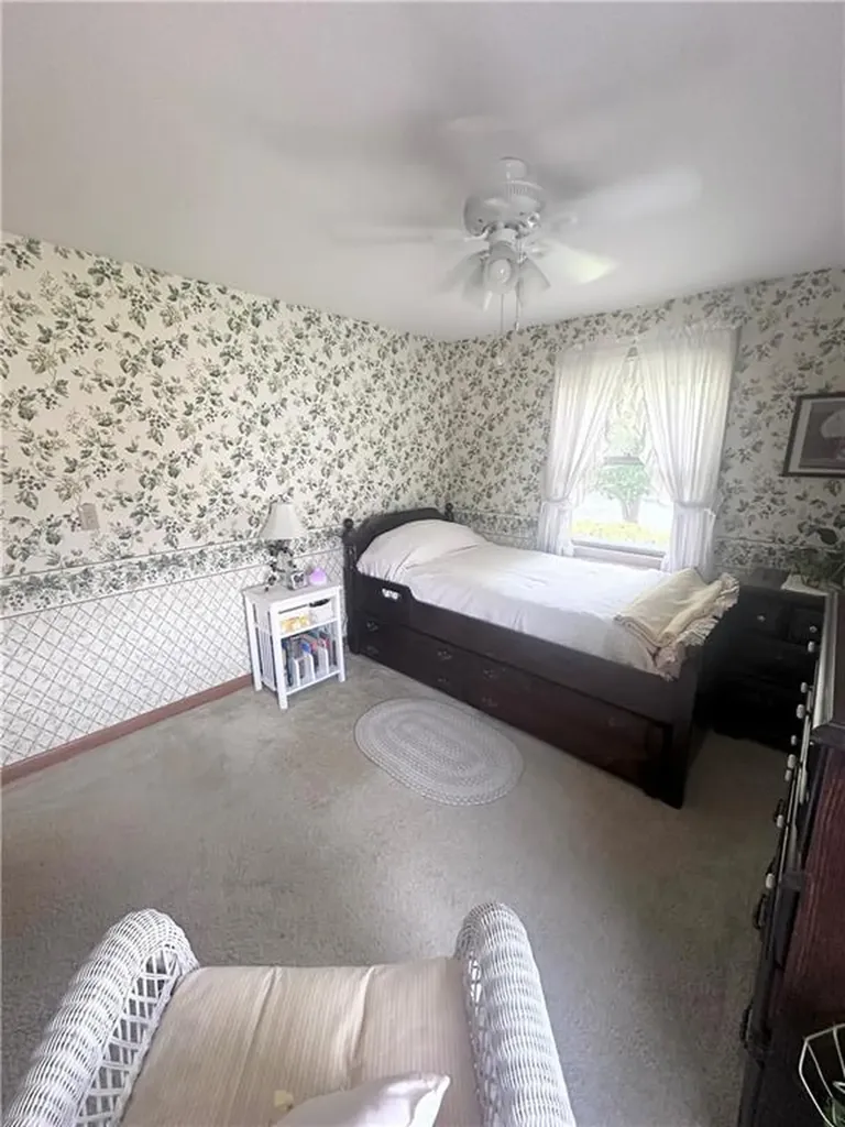 8 Browne Hill Court Lincoln RI 02865