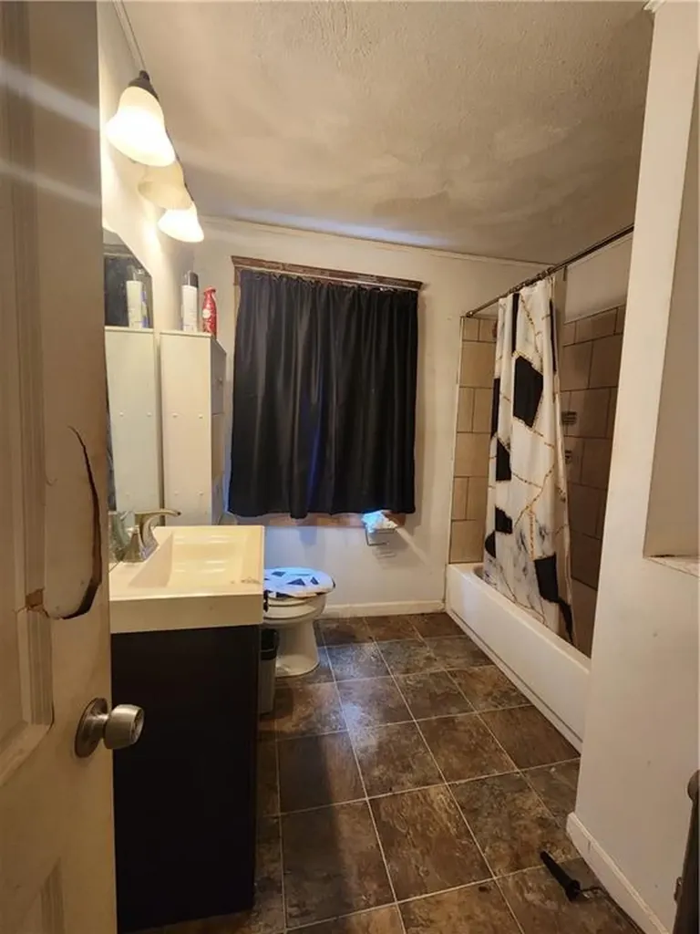 10 Wildwood Avenue Providence RI 02907