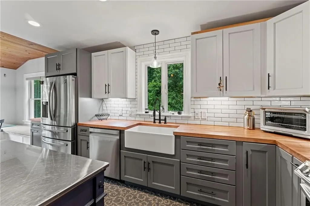 50 Ridge Drive Exeter RI 02822