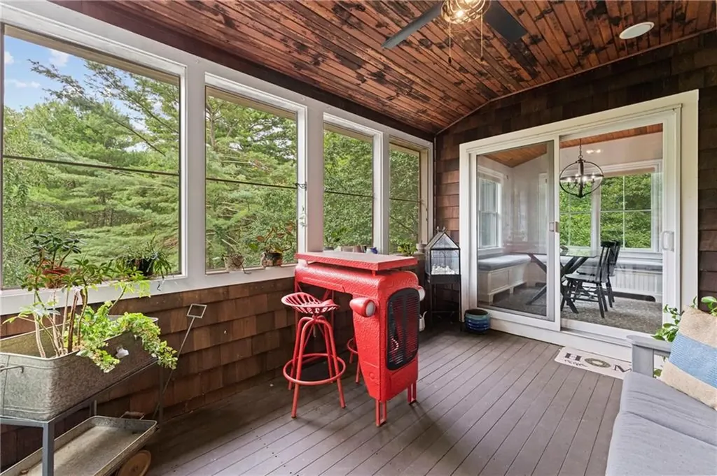 50 Ridge Drive Exeter RI 02822