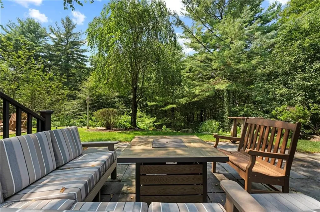 50 Ridge Drive Exeter RI 02822