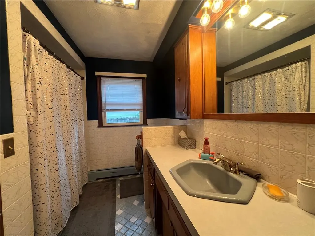 155 Clark Avenue Cranston RI 02920
