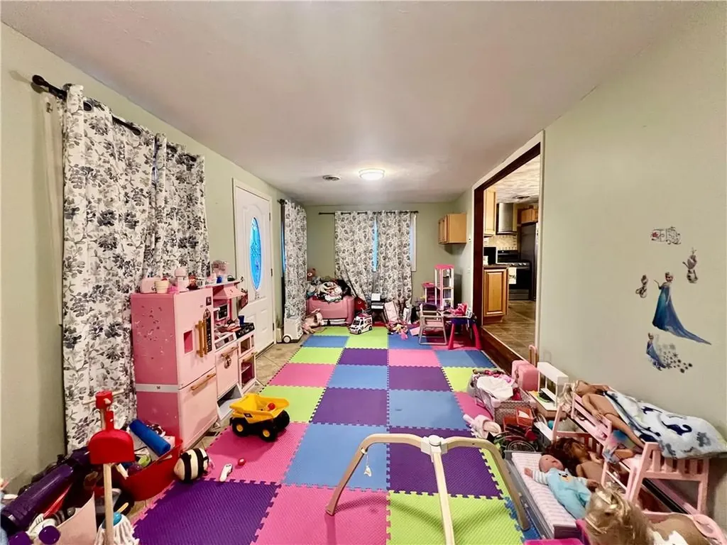 155 Clark Avenue Cranston RI 02920