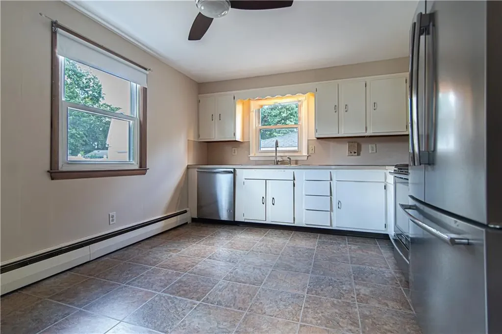 121 Brookdale Boulevard Pawtucket RI 02861