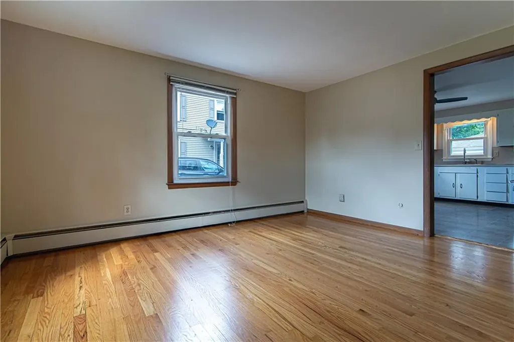 121 Brookdale Boulevard Pawtucket RI 02861