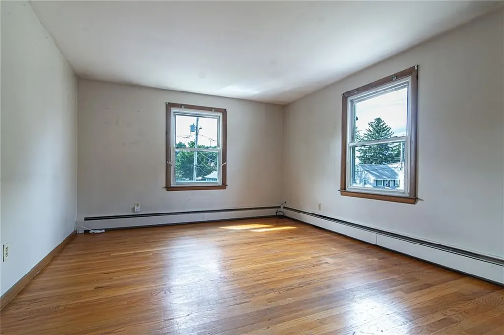 121 Brookdale Boulevard Pawtucket RI 02861