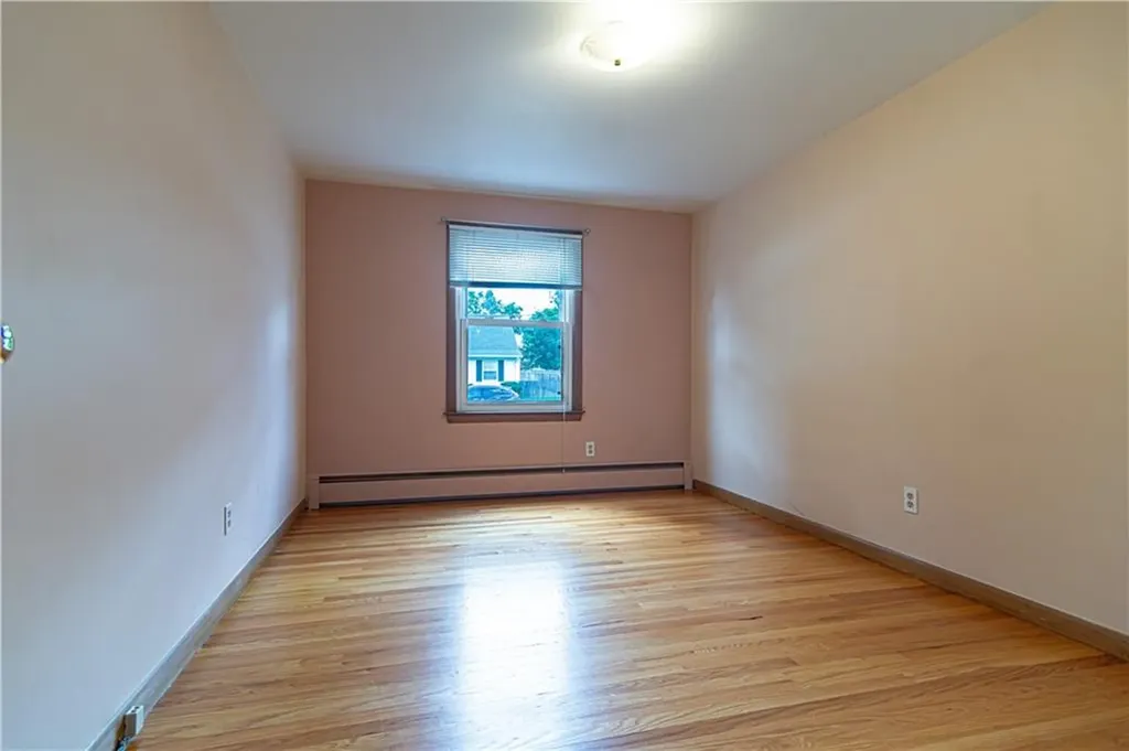 121 Brookdale Boulevard Pawtucket RI 02861