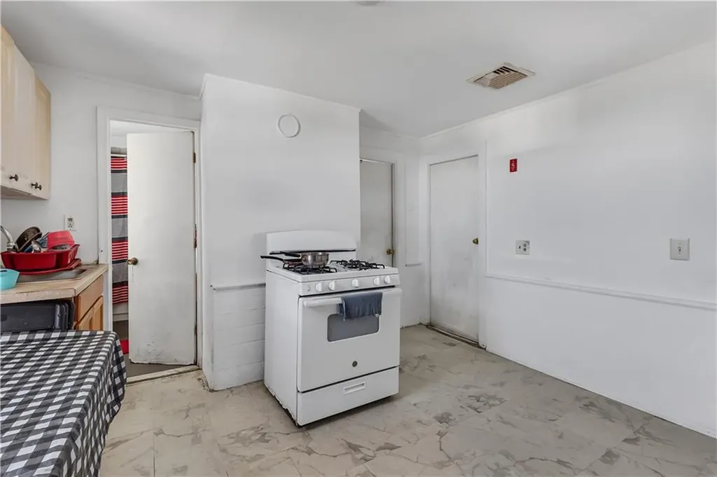 217 223 Plainfield Street Providence RI 02909