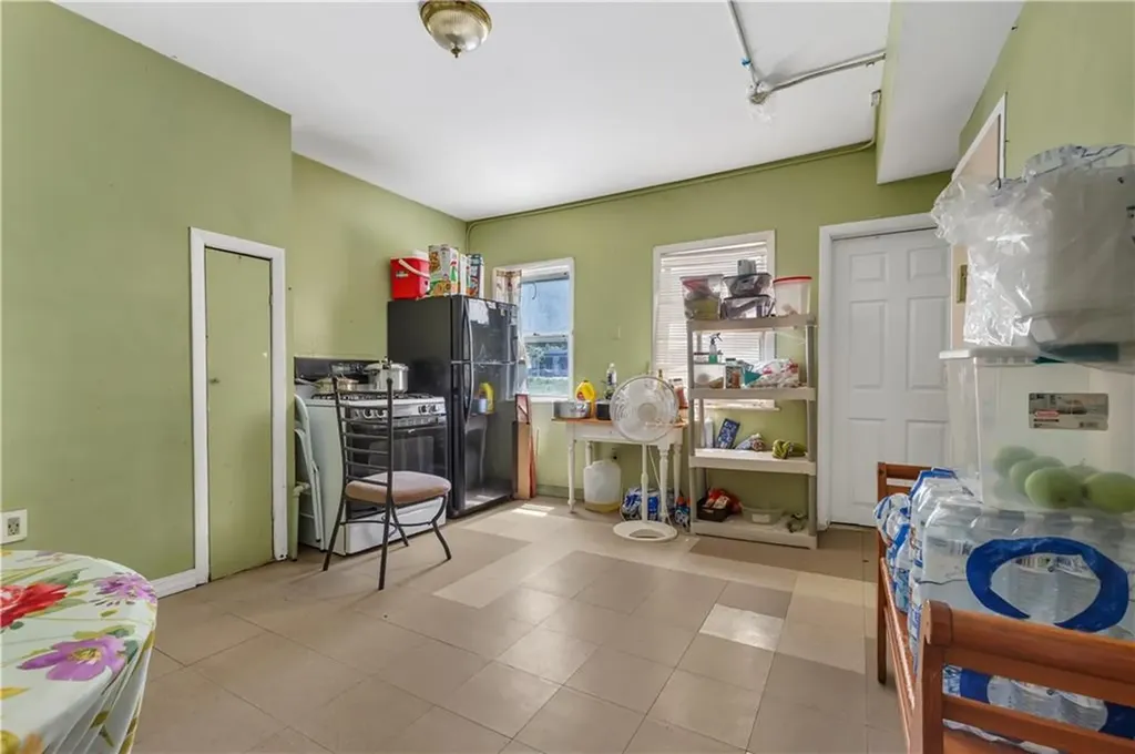 217 223 Plainfield Street Providence RI 02909