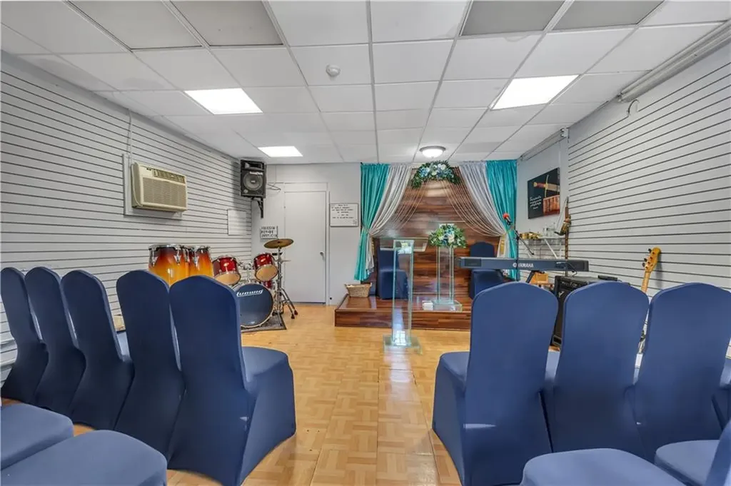 217 223 Plainfield Street Providence RI 02909