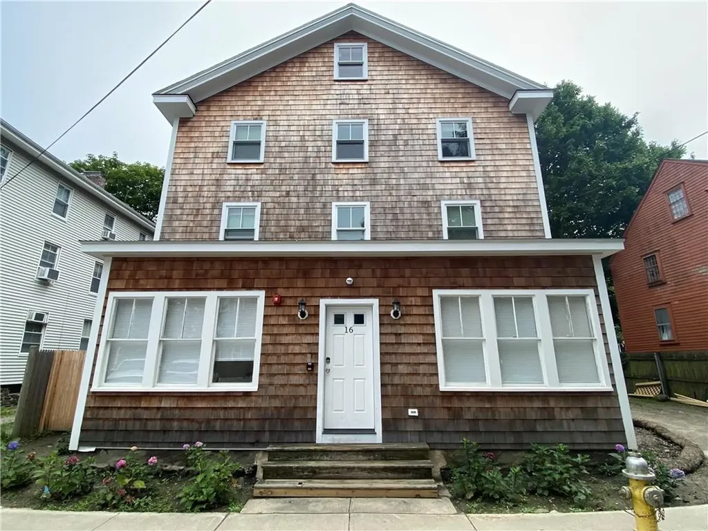 16 Brinley Street Newport RI 02840