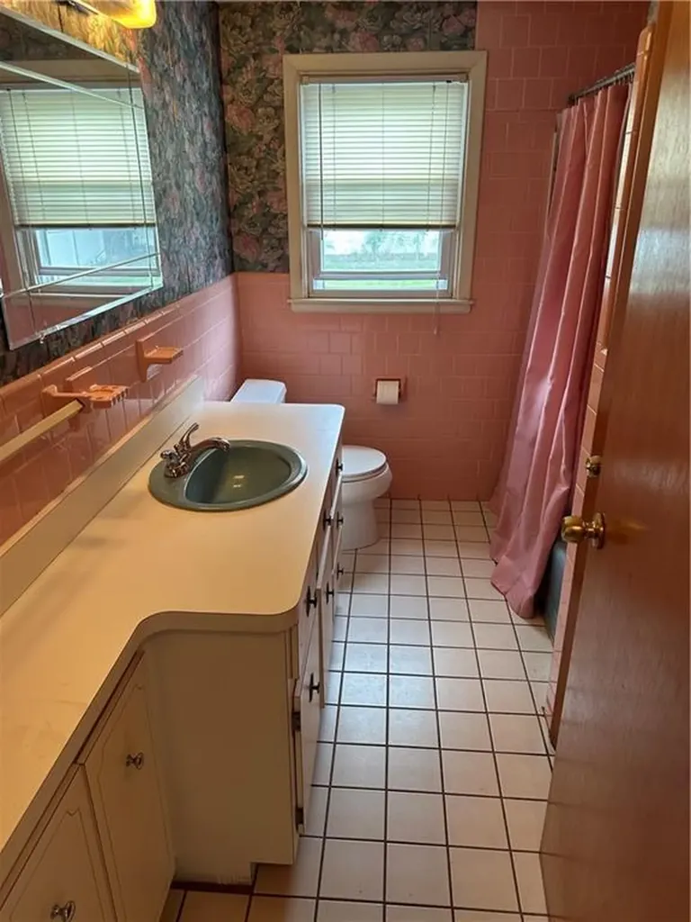 15 Chappy Street Cranston RI 02920