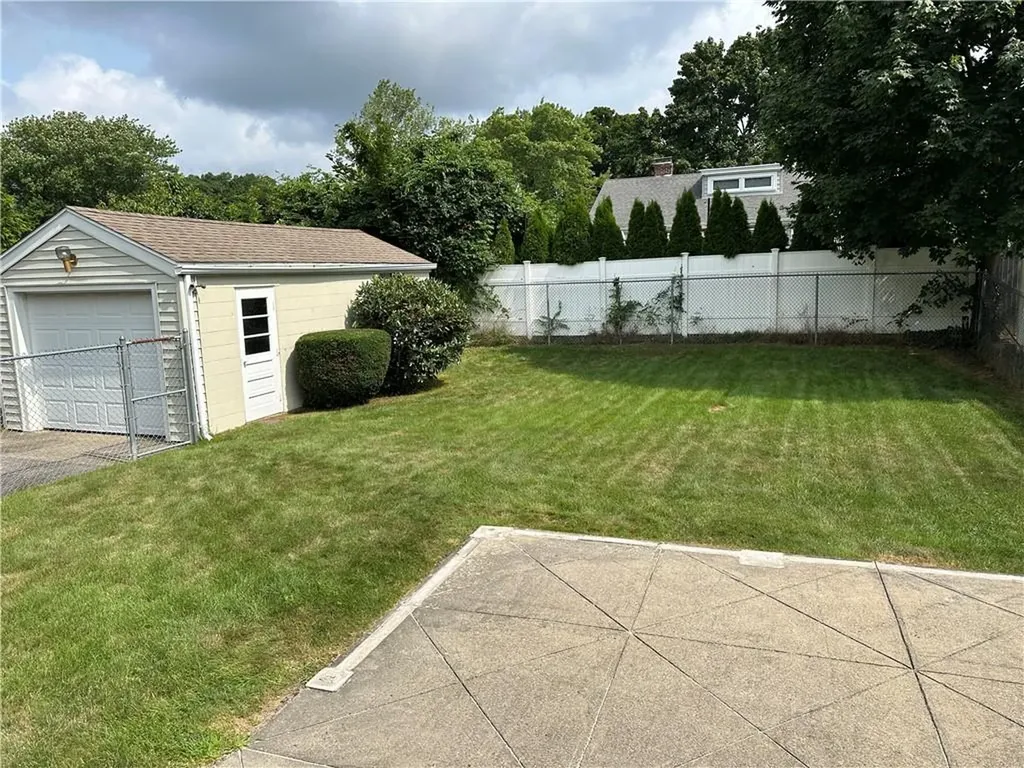 15 Chappy Street Cranston RI 02920