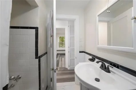 192 Holland Street Cranston RI 02920