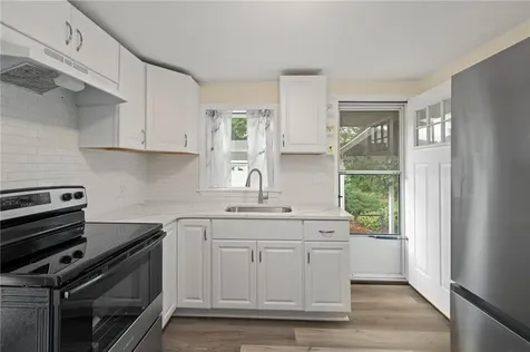 192 Holland Street Cranston RI 02920