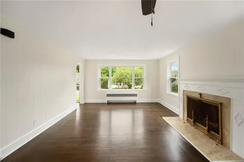 192 Holland Street Cranston RI 02920