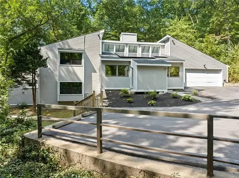 2 Premisy Hill Road North Smithfield RI 02896