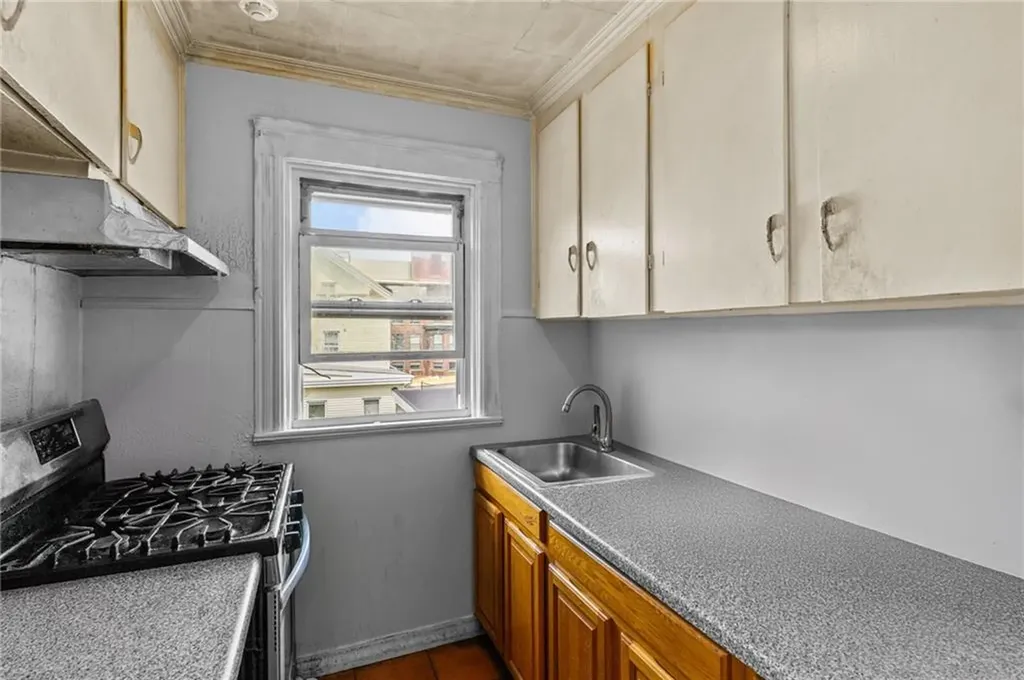 127 129 Sumner Avenue Central Falls RI 02863