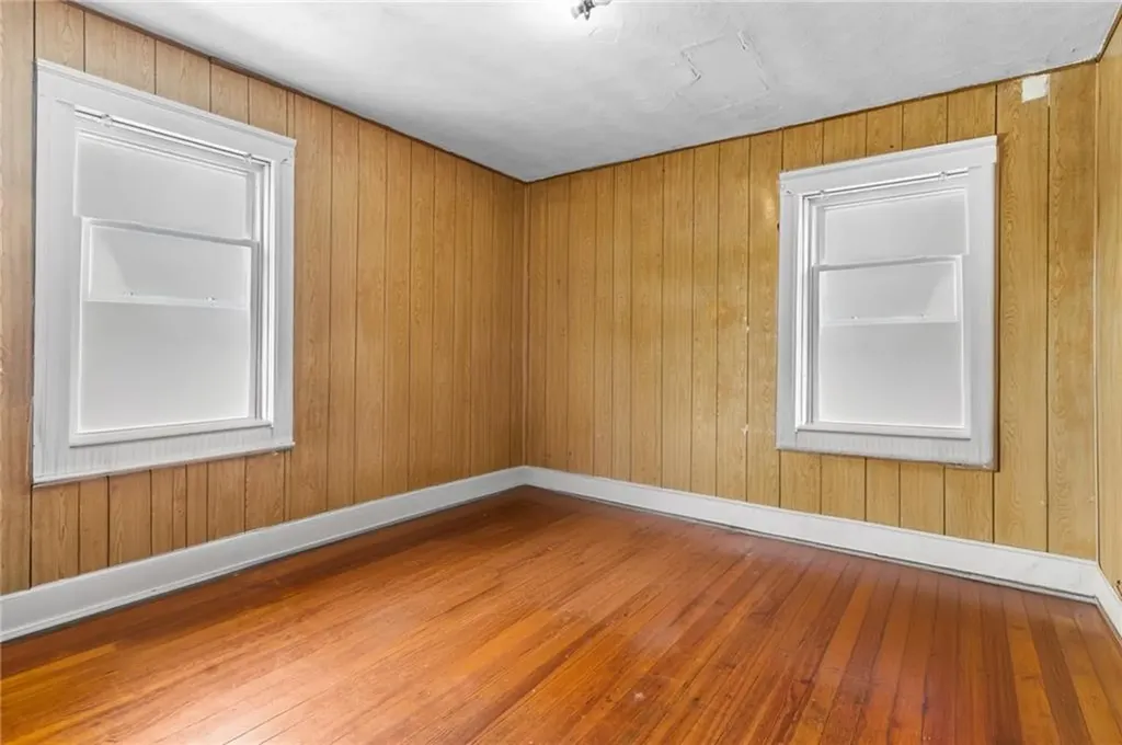 127 129 Sumner Avenue Central Falls RI 02863