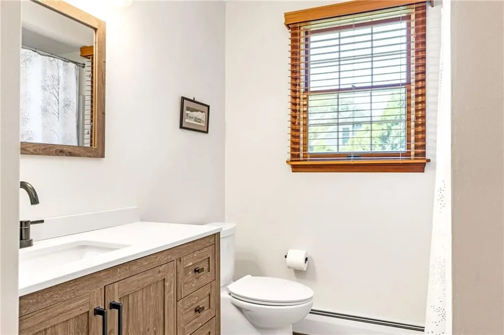 35 Cedar Bay Drive Warwick RI 02888
