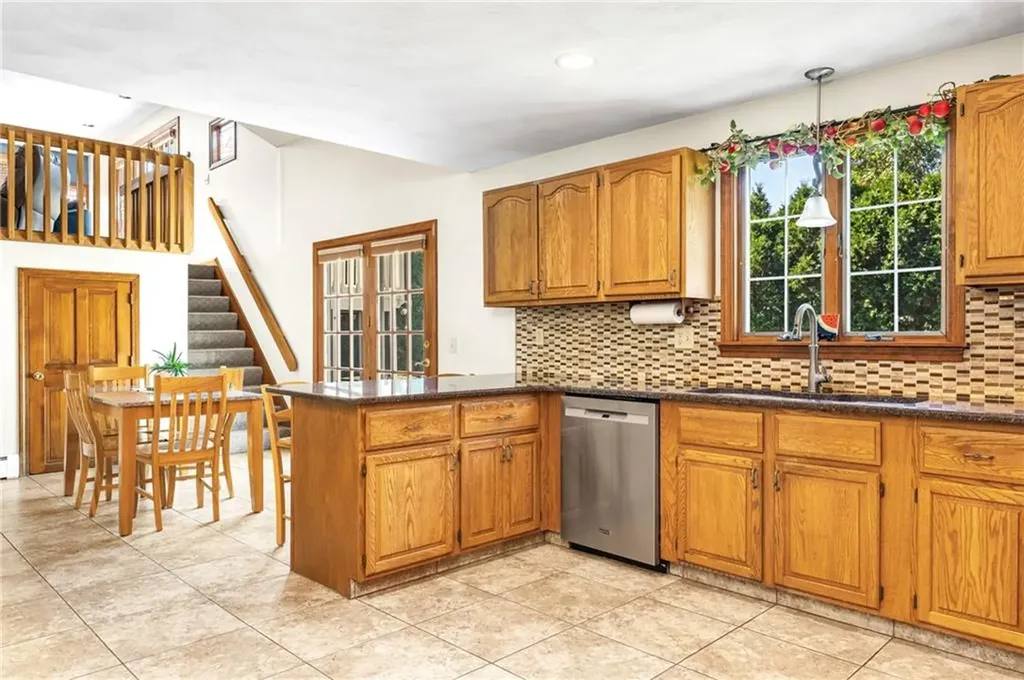 35 Cedar Bay Drive Warwick RI 02888