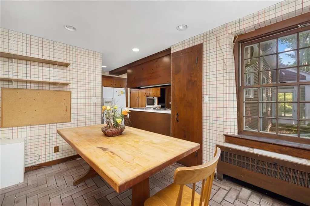 200 Highcrest Road Fall River MA 02720