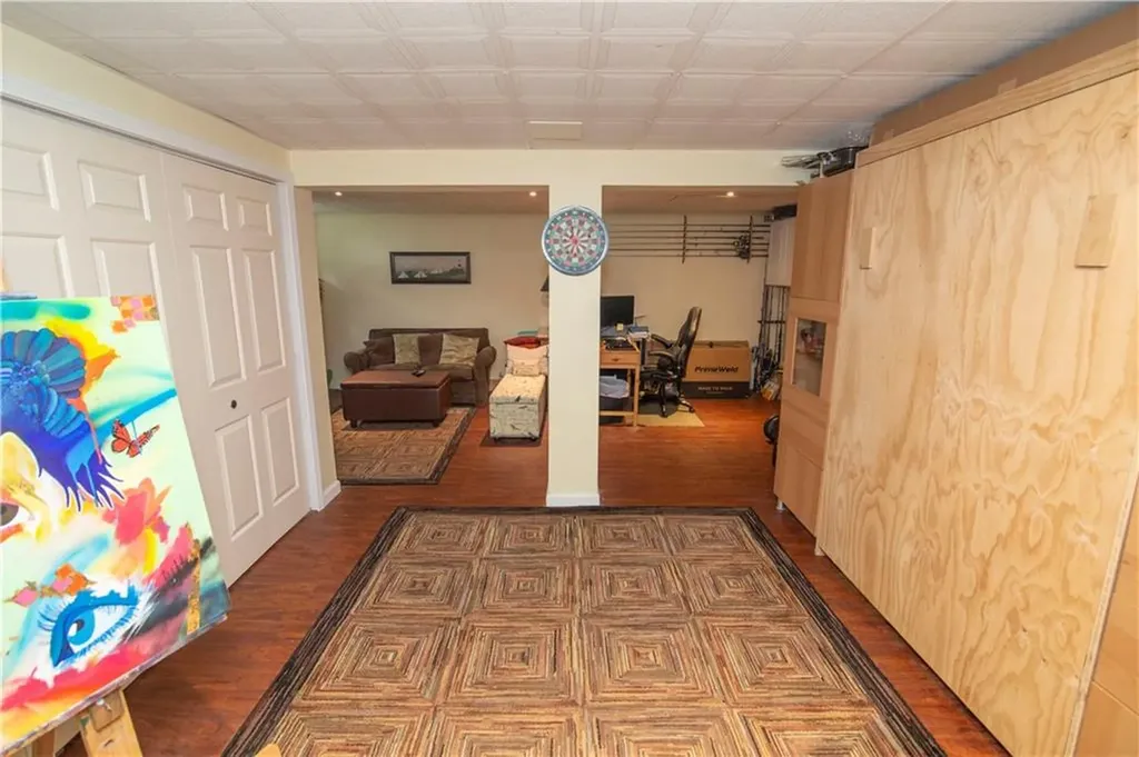 10 Tonkawa Avenue Westerly RI 02891
