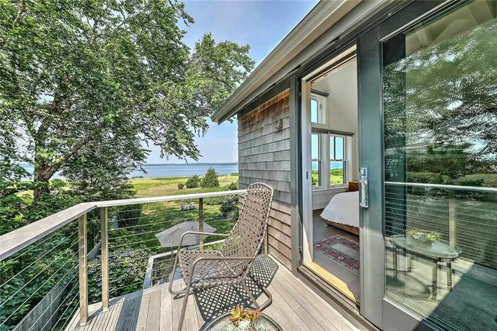1282 Anthony Road Portsmouth RI 02871
