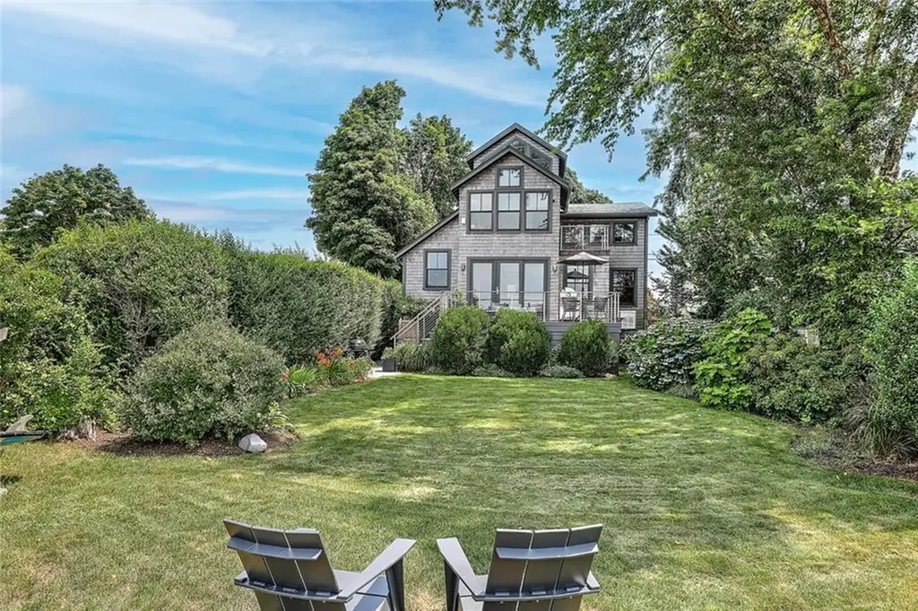 1282 Anthony Road Portsmouth RI 02871