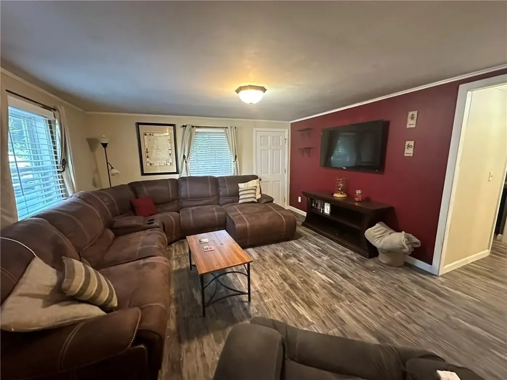 10 Harris Avenue Johnston RI 02919