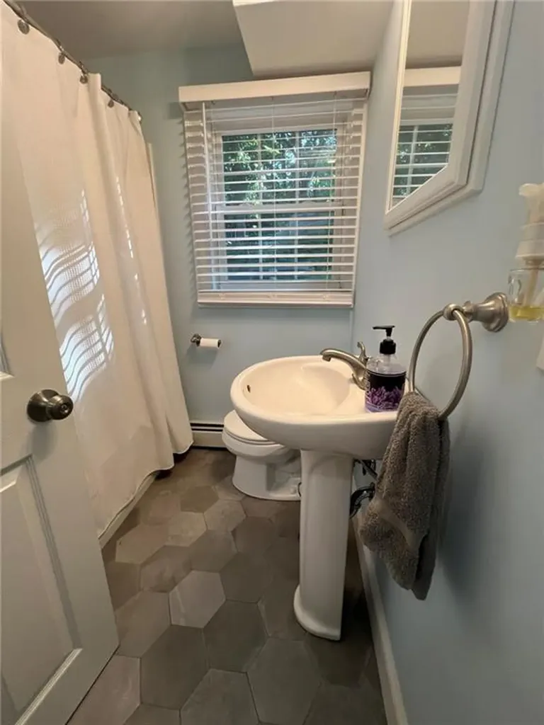10 Harris Avenue Johnston RI 02919